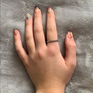 Size 8.5 Infinity Daisy Ring